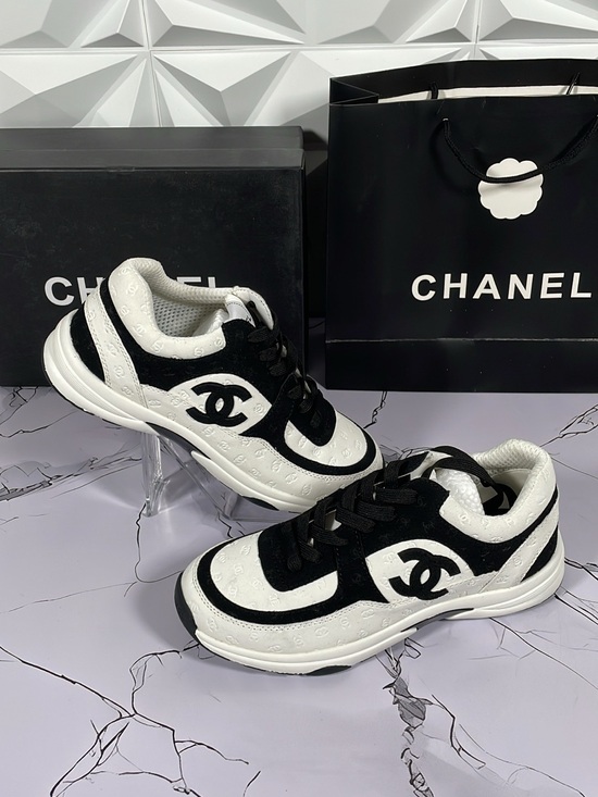 & Other Stories Shoes - Chanel Runners White & Black Womans 9 US